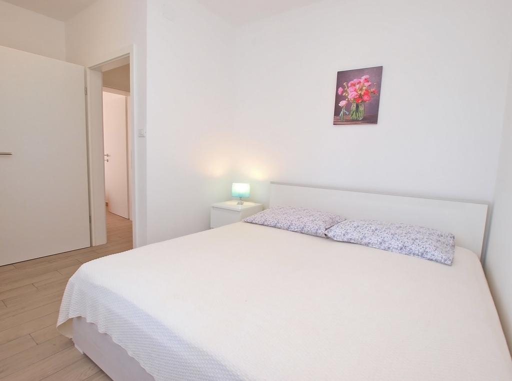 Apartments Nadija 1366 Pula Ngoại thất bức ảnh